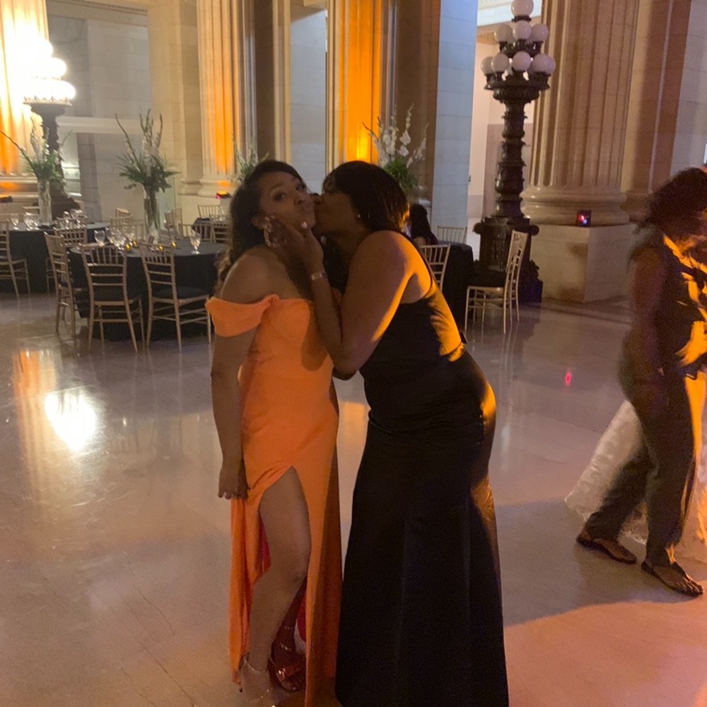 Orange off the shoulder dress - Picture 3 of 3